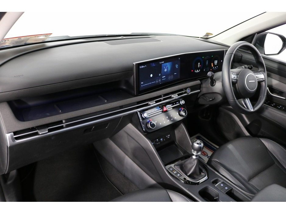 Hyundai Tucson Executive Ex Demo 1.6l Diesel SUV - 4.9% APR Finance Rate - No Deposit - PCP & HP Available — thumbnail 14