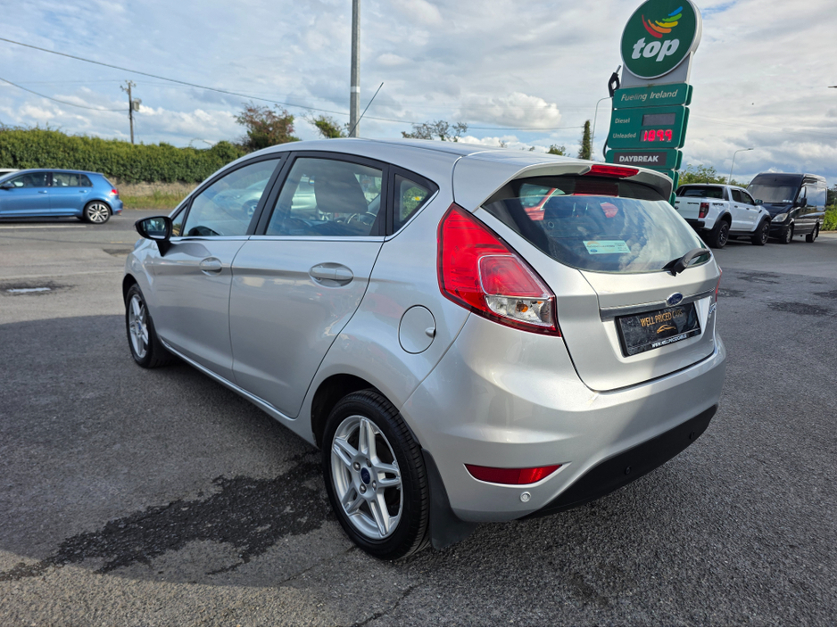Ford Fiesta MCA TITANIUM 1.25 60PS M5 4 4DR — thumbnail 8