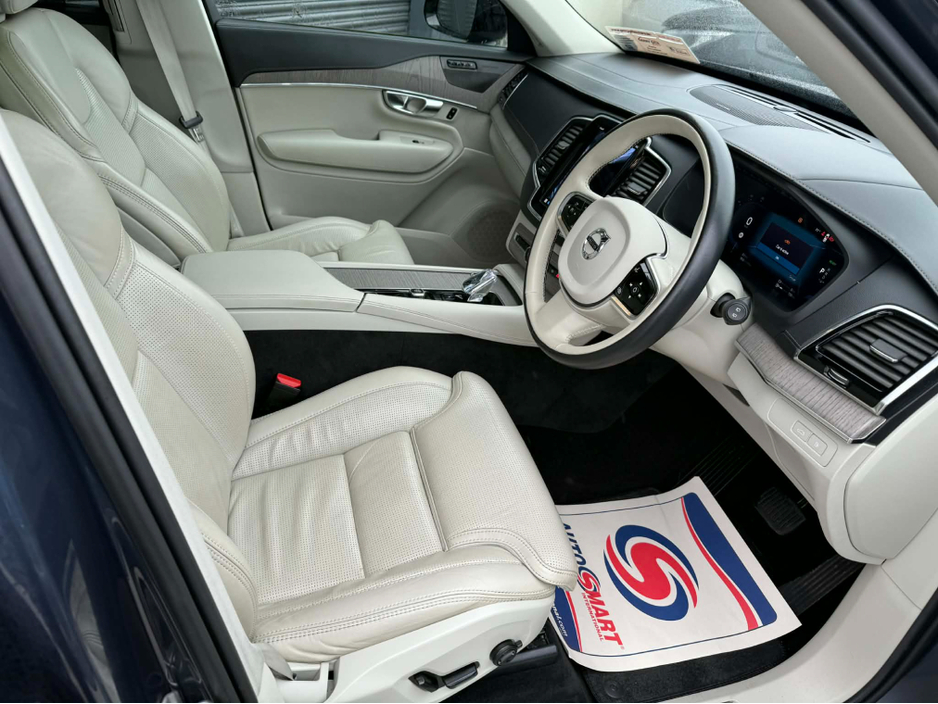 2023 Volvo XC90 2L Petrol Plug-in Hybrid For Sale Images