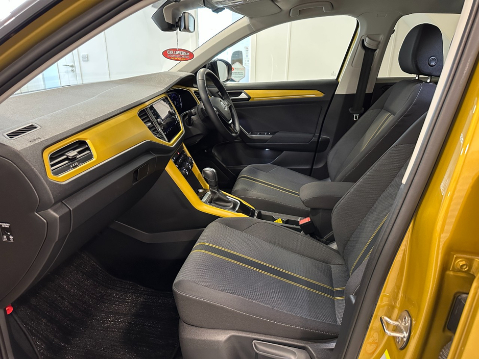 2021 Volkswagen T-Roc 2L Diesel For Sale Images