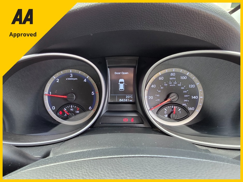 2014 Hyundai Santa Fe 2.2L Diesel For Sale Images