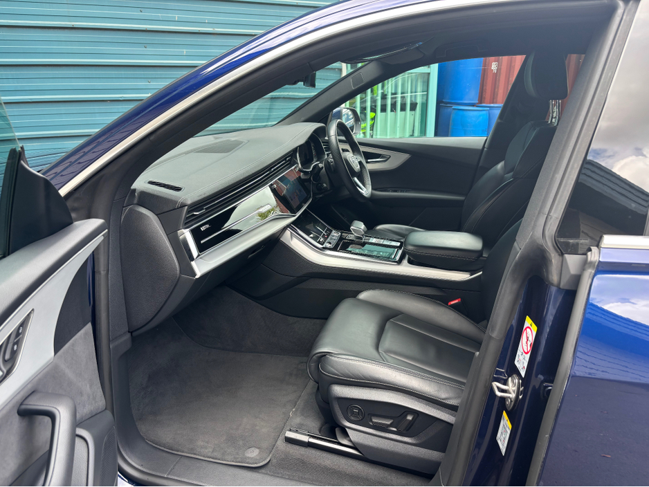 2023 Audi Q8 3.0L Diesel For Sale Images