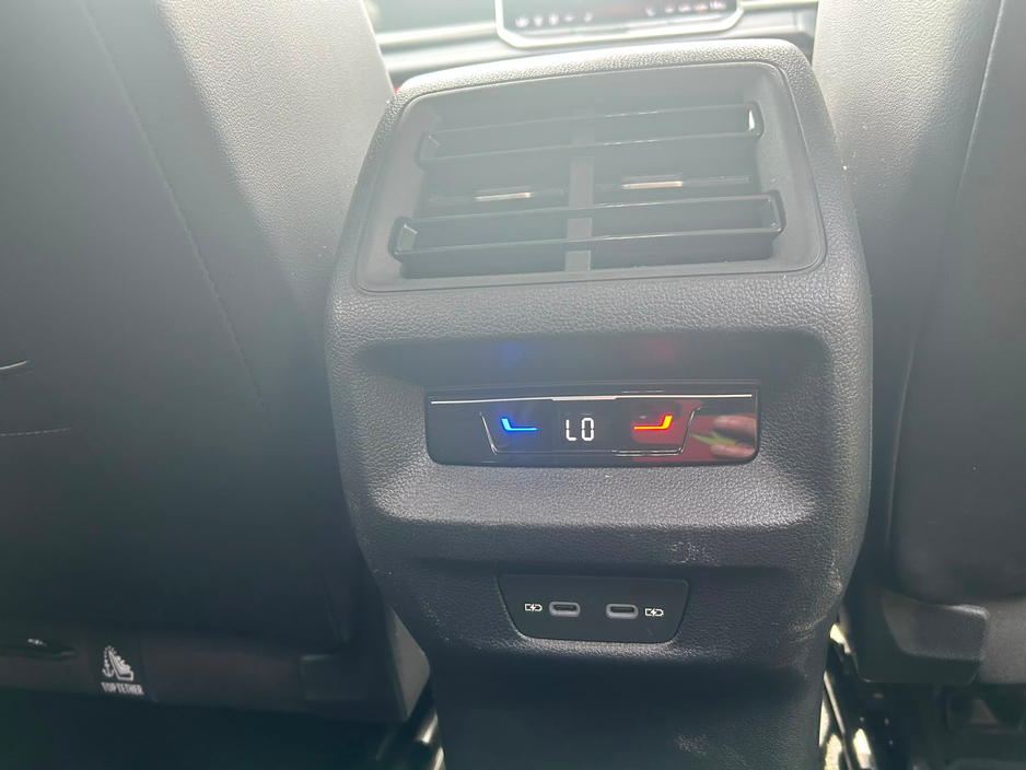 2025 Volkswagen Tayron 2L Diesel For Sale Images