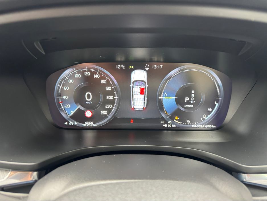 2021 Volvo V60 2L Petrol Plug-in Hybrid For Sale Images