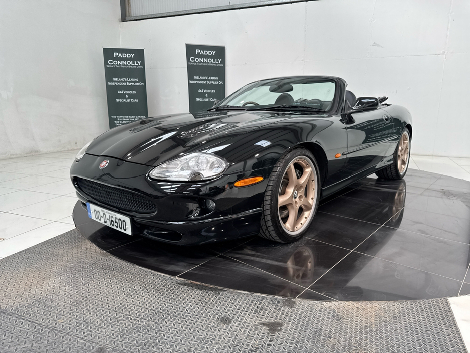 2000 Jaguar XKR 4.0L Petrol For Sale Images