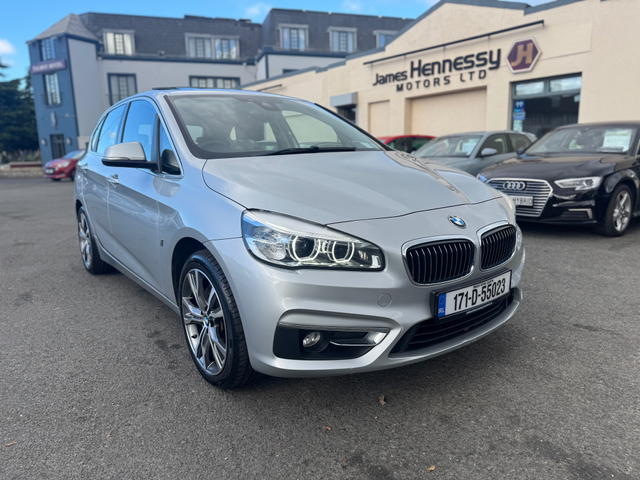 2017 BMW 2 SERIES ****BLACK FRIDAY SALE****225XE LUXURY PHEV 5DR AUTO