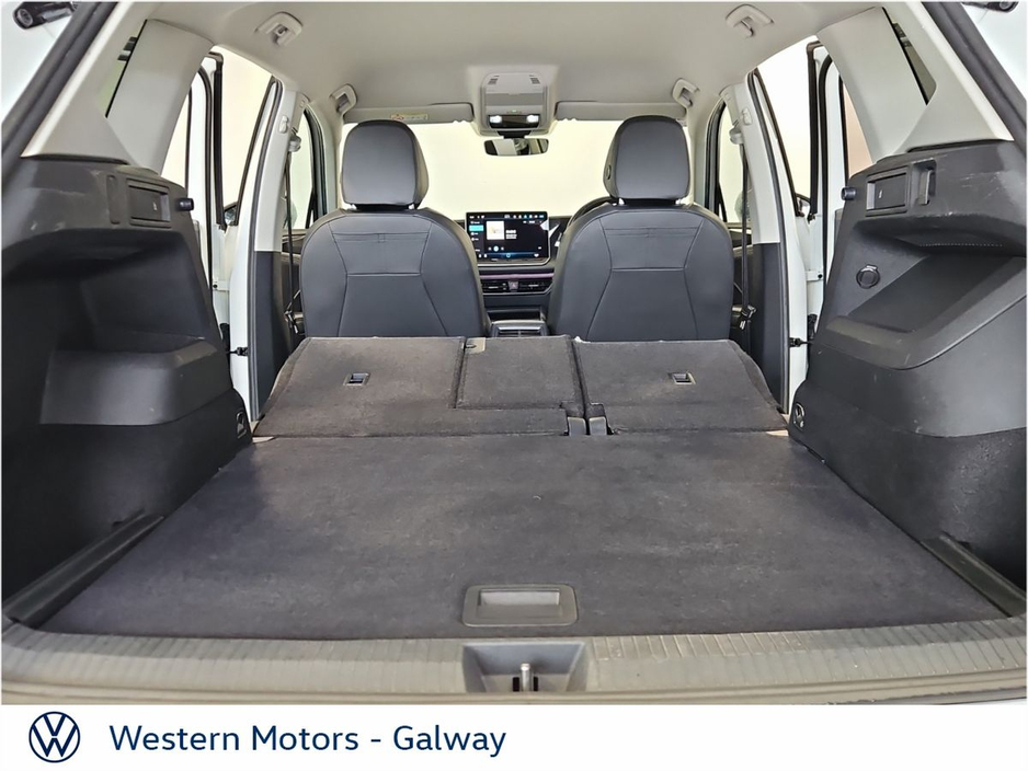 Volkswagen Tiguan Launch Edition 2.0 TDI 150HP DSG,New Model,18" Upgrade Alloys,Rear Camera,Digital Dash,App Connect,Elec Bootlid + much more — thumbnail 9