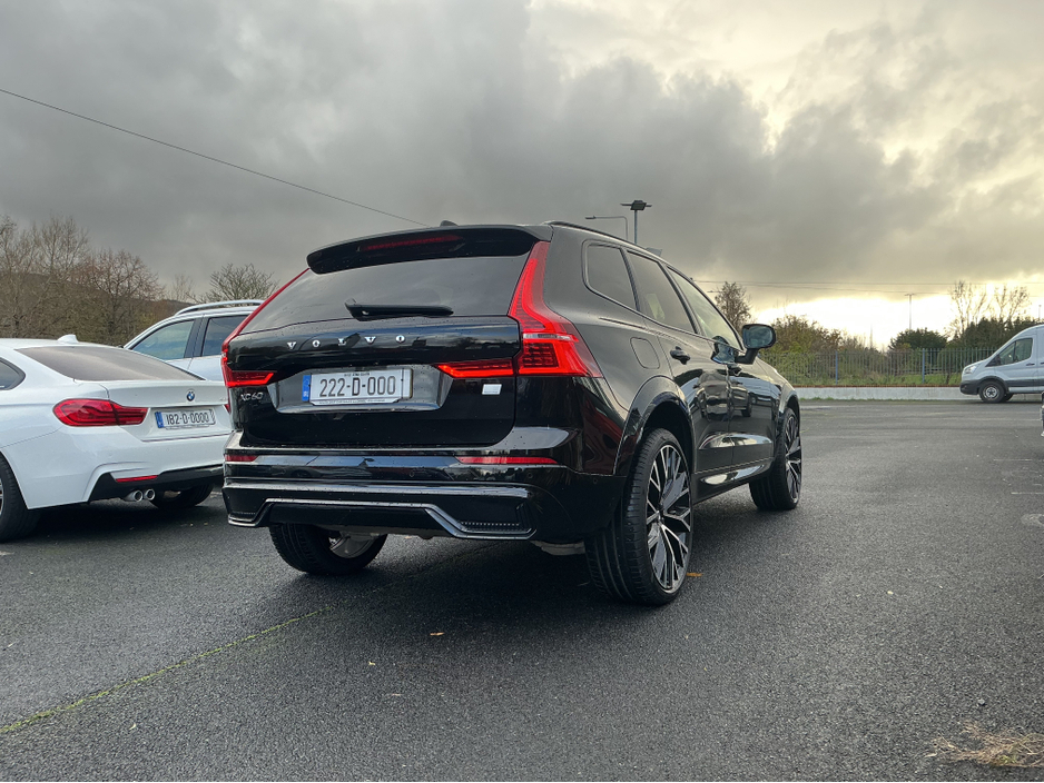 2022 Volvo XC60 2L Petrol Plug-in Hybrid For Sale Images