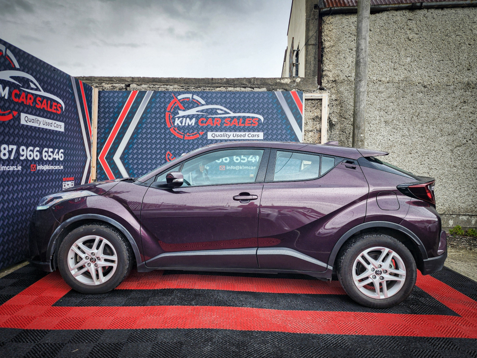 2023 Toyota C-HR 1.8L Petrol Hybrid For Sale Images