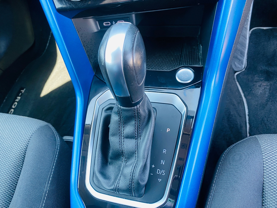 2021 Volkswagen T-Roc 2L Diesel For Sale Images