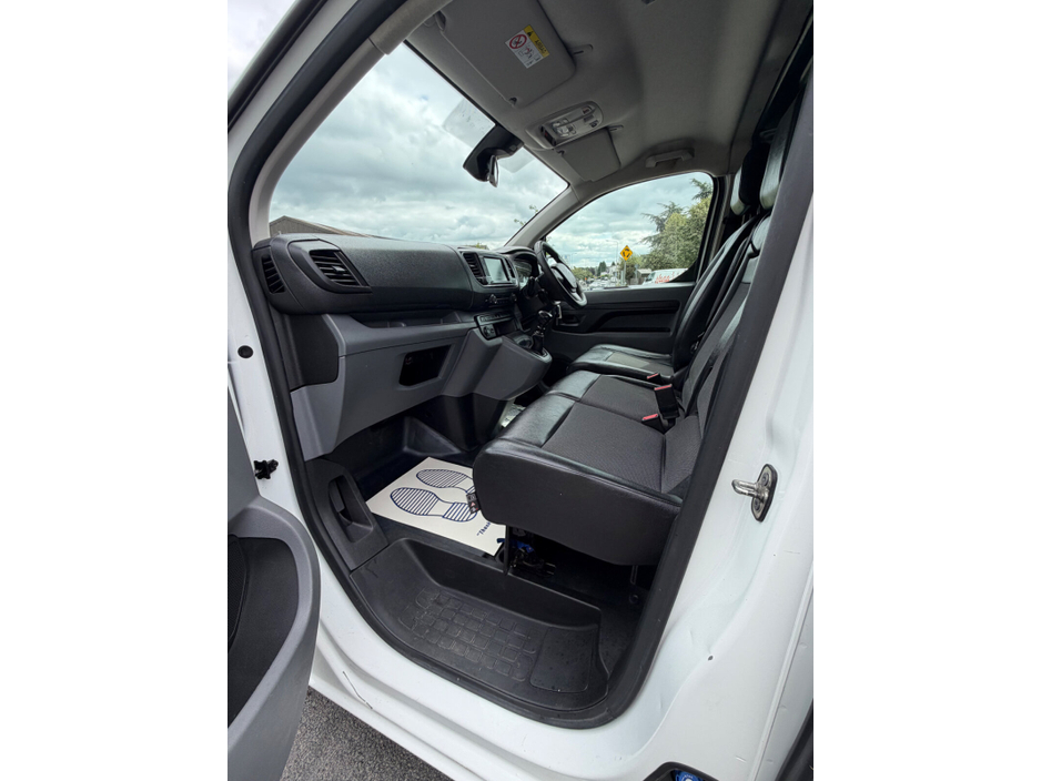 2019 Citroen Dispatch 2L Diesel For Sale Images