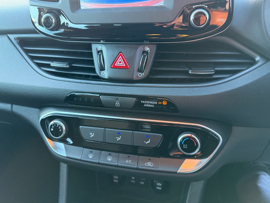 2018 Hyundai i30 1.6L Diesel For Sale Images