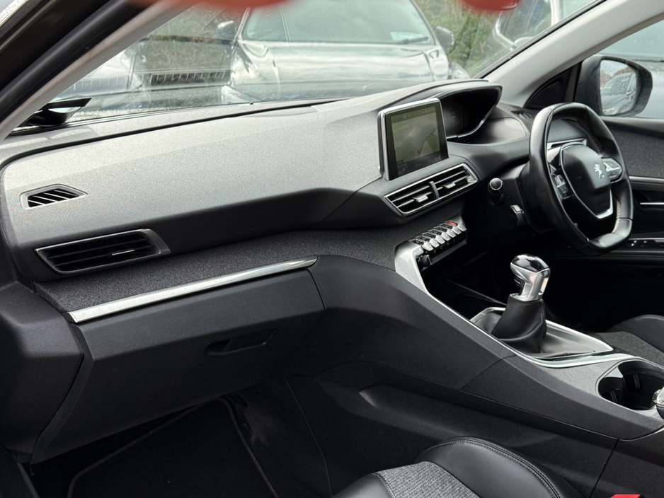 2018 Peugeot 5008 1.6L Diesel For Sale Images