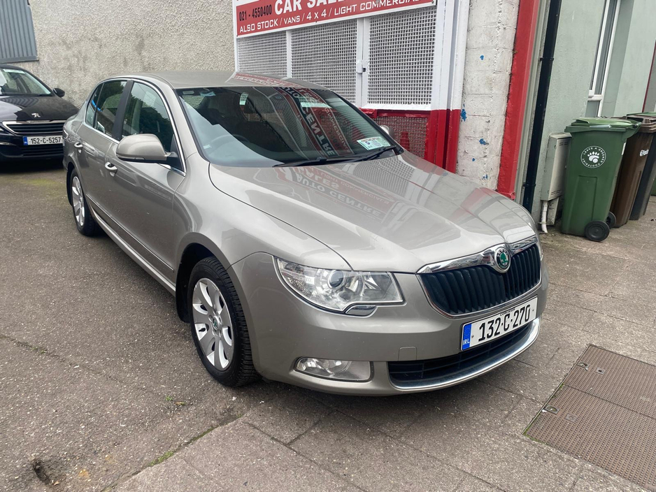 2013 Skoda Superb 2L Diesel For Sale Images