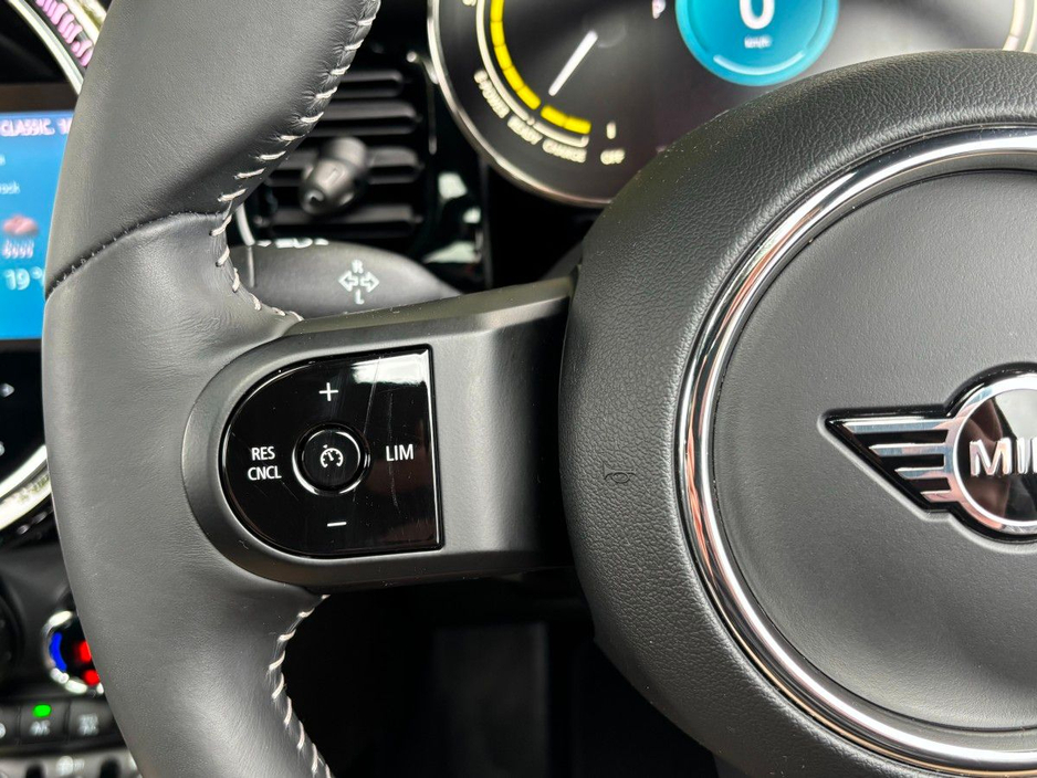 MINI Hatch LEVEL 3 LEATHER SUNROOF — thumbnail 18