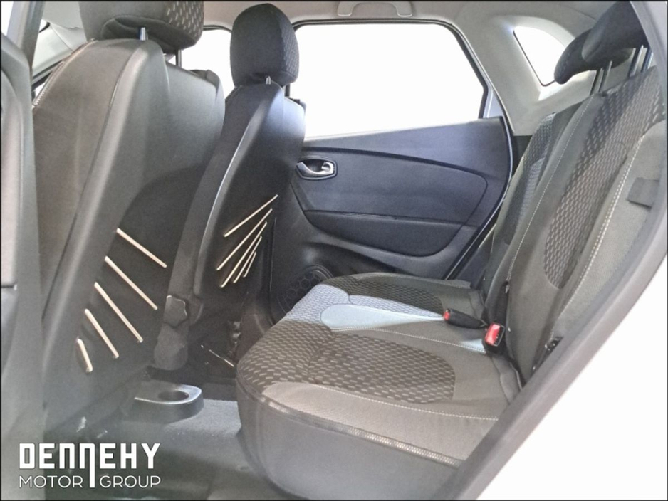 Renault Captur Tce 90 DYNAMIQUE NAV, €47.77 P/W — thumbnail 13