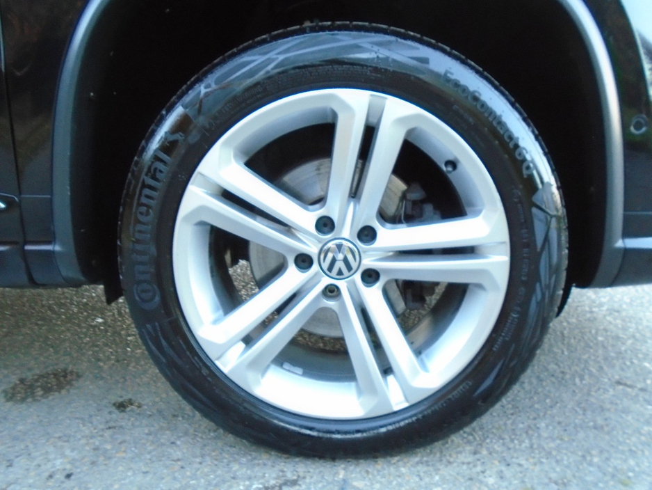 2015 Volkswagen Tiguan 2L Diesel For Sale Images