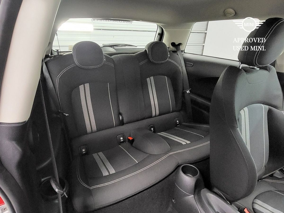 2019 MINI Hatch 2L Petrol For Sale Images
