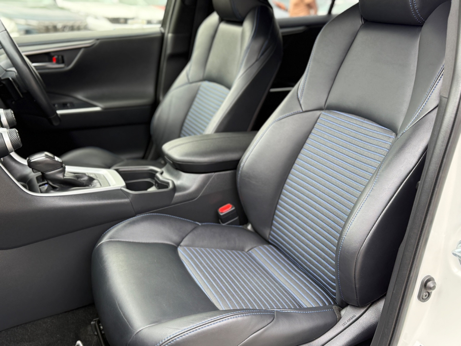 2020 Toyota Rav4 2.5L Petrol Hybrid For Sale Images
