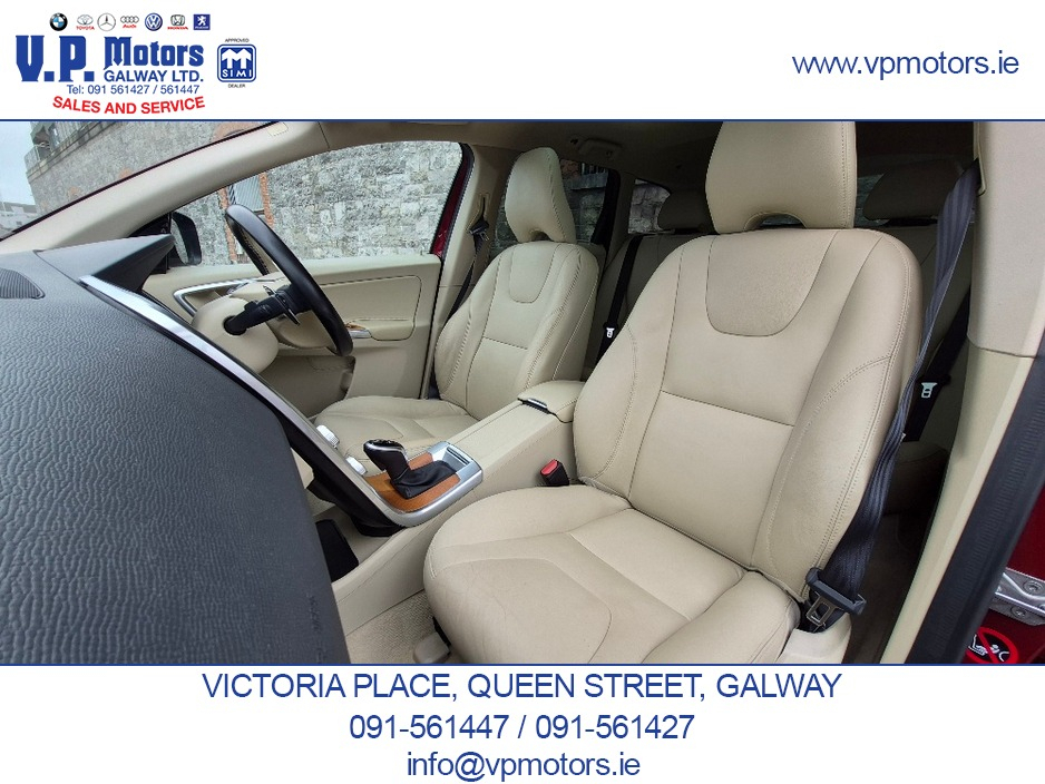 2017 Volvo XC60 2L Diesel For Sale Images
