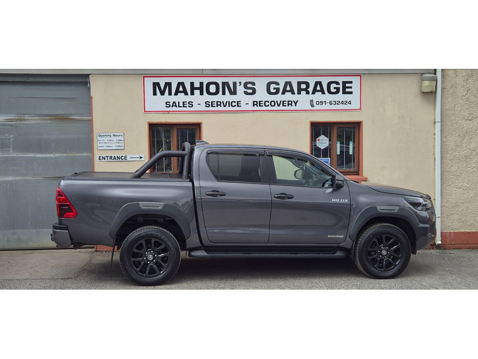 2025 Toyota Hilux 2.8L Diesel For Sale Images