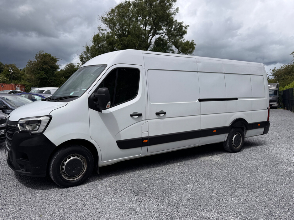 2020 Renault Master 2.3L Diesel For Sale Images