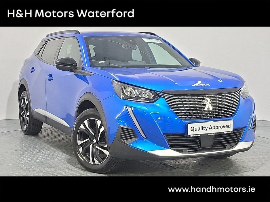 Peugeot 2008 1.2 100 PS - "Apple Car Play" "Reverse Camera" "Cruise Control"