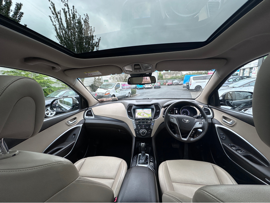 2017 Hyundai Santa Fe 2.2L Diesel For Sale Images