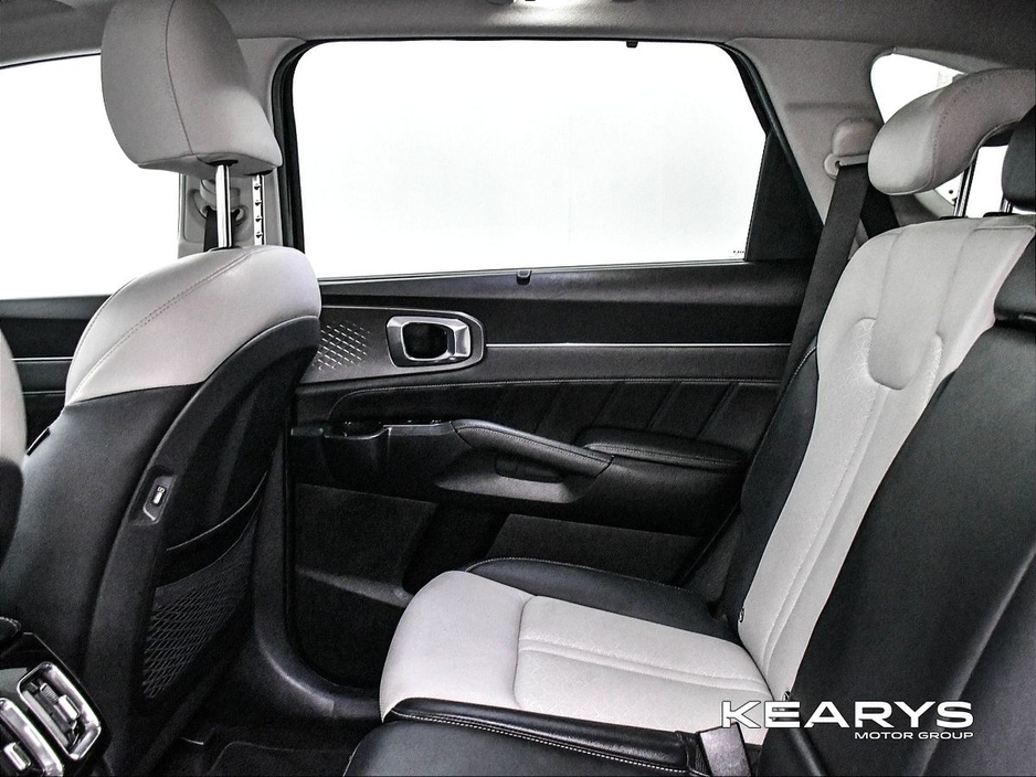 Kia Sorento K3 4X2 Diesel Auto 7 seats — thumbnail 15