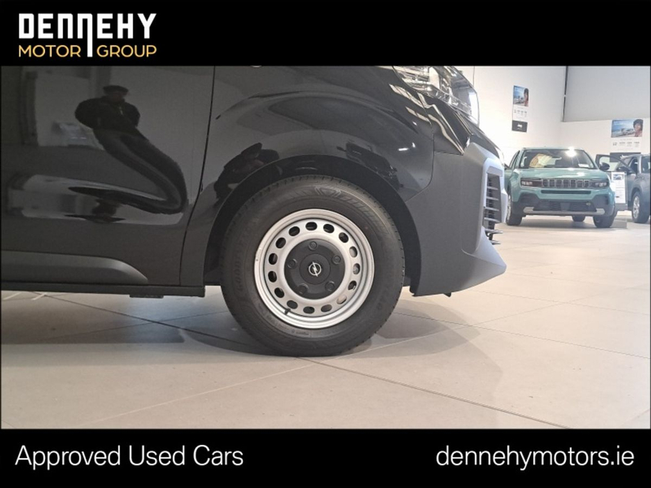 2025 Opel Vivaro 1.5L Diesel For Sale Images