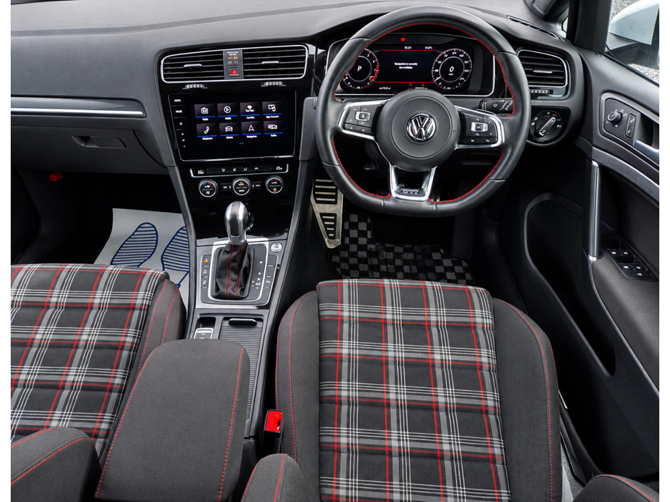 2018 Volkswagen Golf 2L Petrol For Sale Images