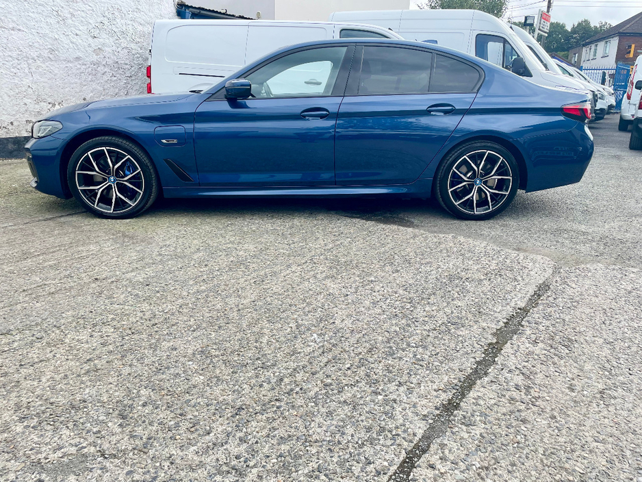 2023 BMW 5 Series 2L Petrol Plug-in Hybrid For Sale Images