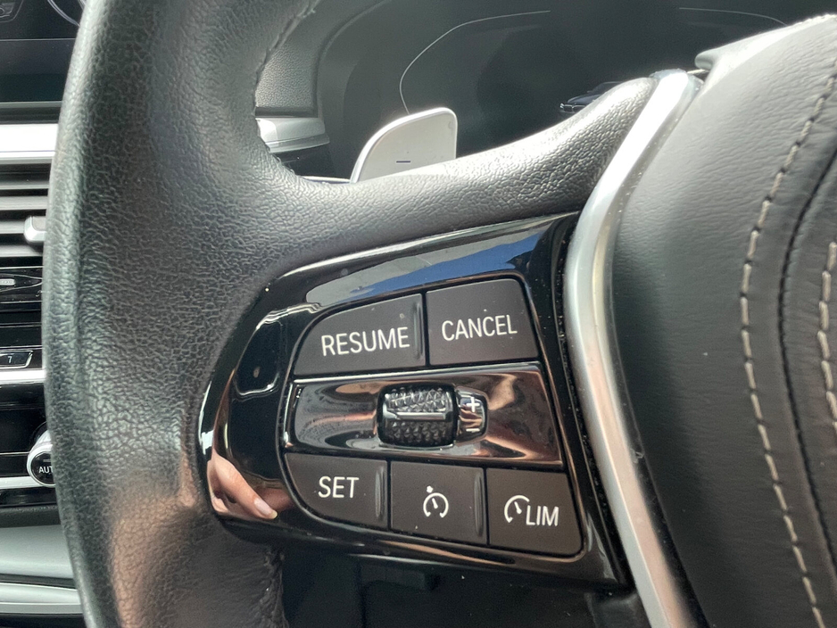 2022 BMW 5 Series 2L Petrol Plug-in Hybrid For Sale Images
