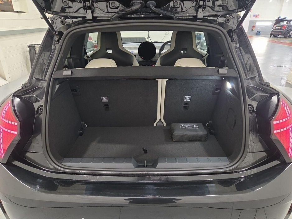 2026 MINI Hatch 0L Electric For Sale Images