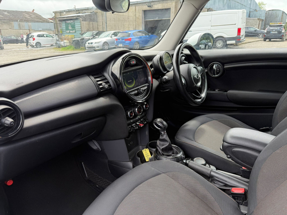 MINI Hatch — thumbnail 11
