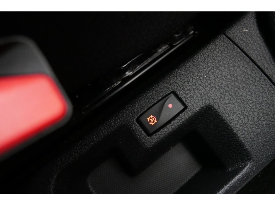 Dacia Sandero 1.0 ALTERNATIVE SCE 75BHP 5SPD — thumbnail 23