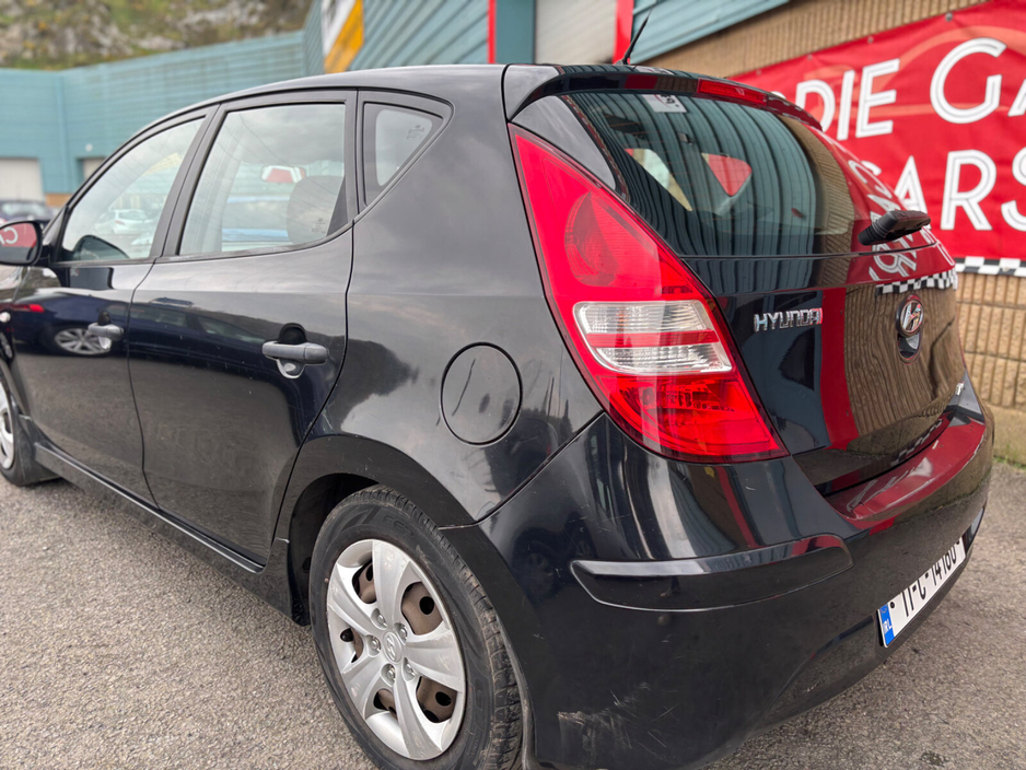 2011 Hyundai i30 1.6L Diesel For Sale Images