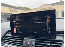 2023 Audi Q5 2.0L Petrol Plug-in Hybrid For Sale Images