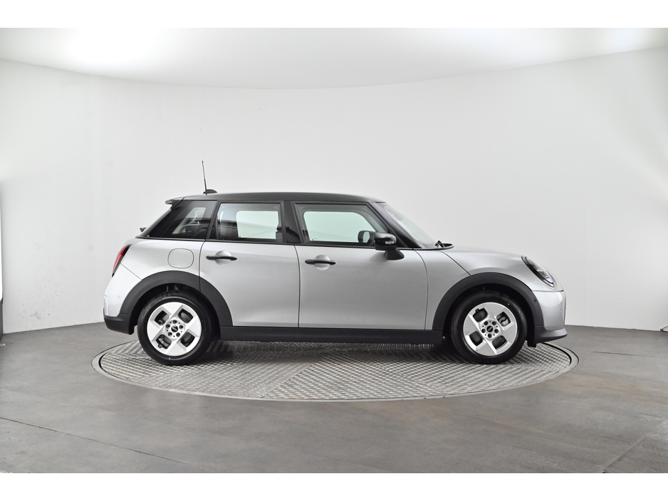 2026 MINI Cooper 1.5L Petrol For Sale Images