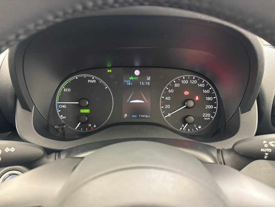 Toyota Yaris Luna Hybrid — thumbnail 13