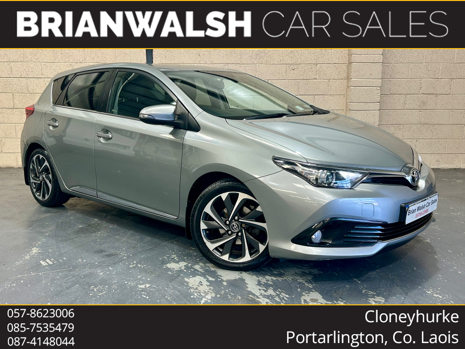 TOYOTA AURIS