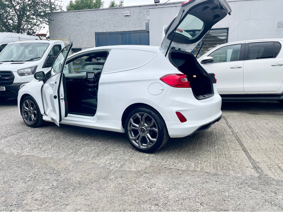 2022 Ford Fiesta 1L Petrol Hybrid For Sale Images