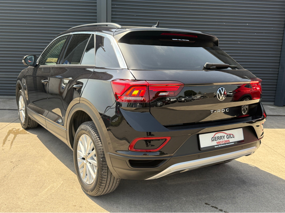 2023 Volkswagen T-Roc 2L Diesel For Sale Images