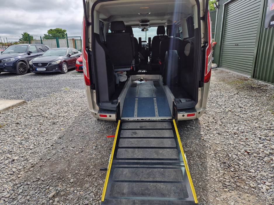 2014 Ford Tourneo 2.2L Diesel For Sale Images