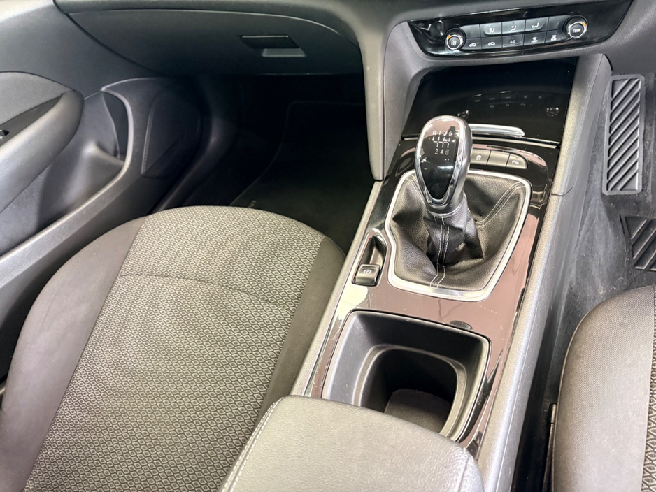 2018 Opel Insignia 1.6L Diesel For Sale Images