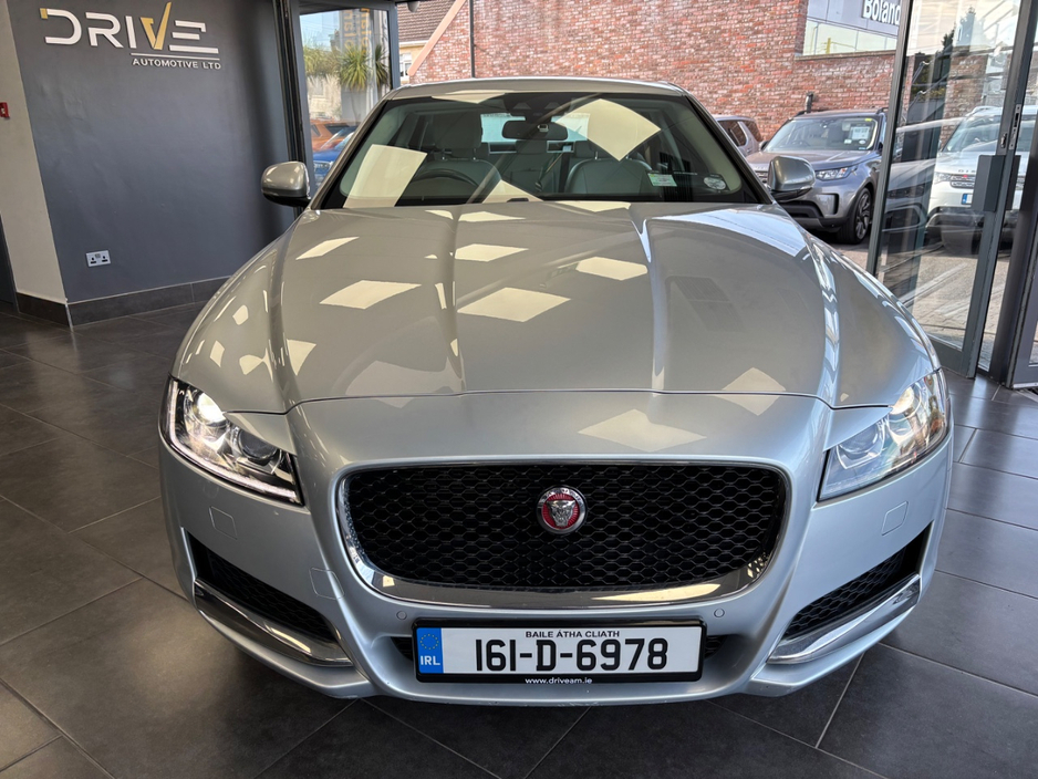 2016 Jaguar XF 2L Diesel For Sale Images