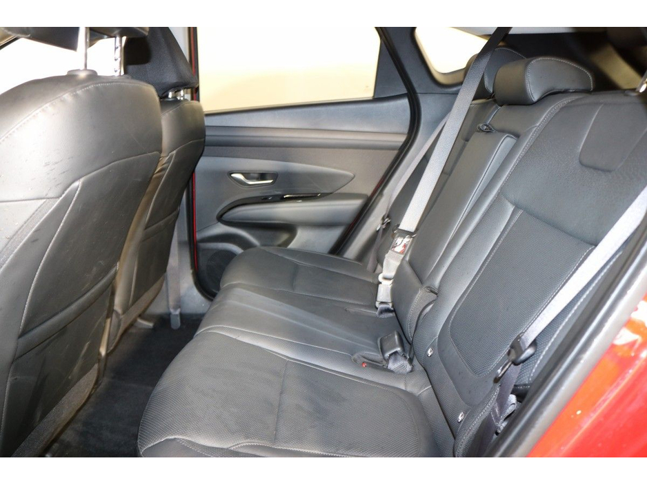 Hyundai Tucson PHEV Executive 2WD - 1.6L Petrol Automatic SUV - Plug in Hybrid - Test Drive Today at Mooney - — thumbnail 8