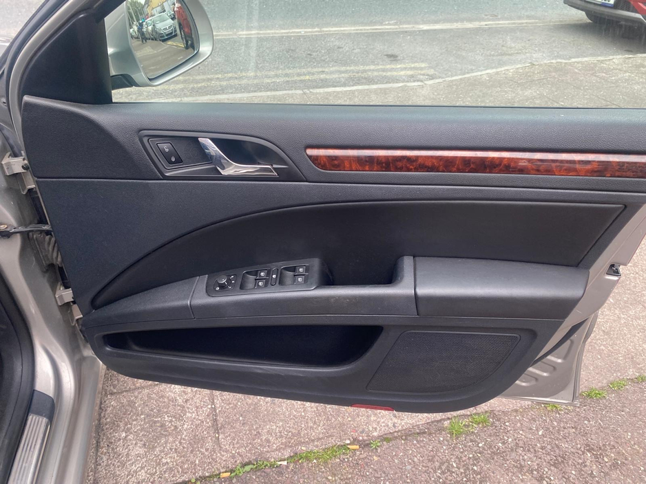 2013 Skoda Superb 2L Diesel For Sale Images