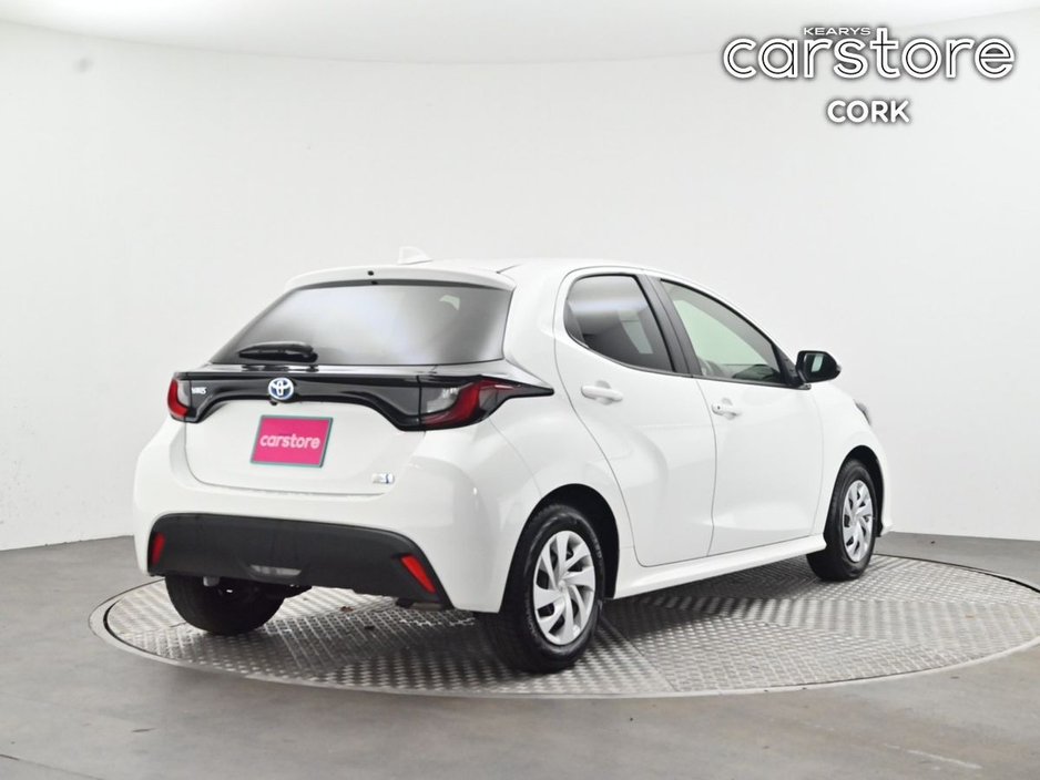 Toyota Yaris — thumbnail 5