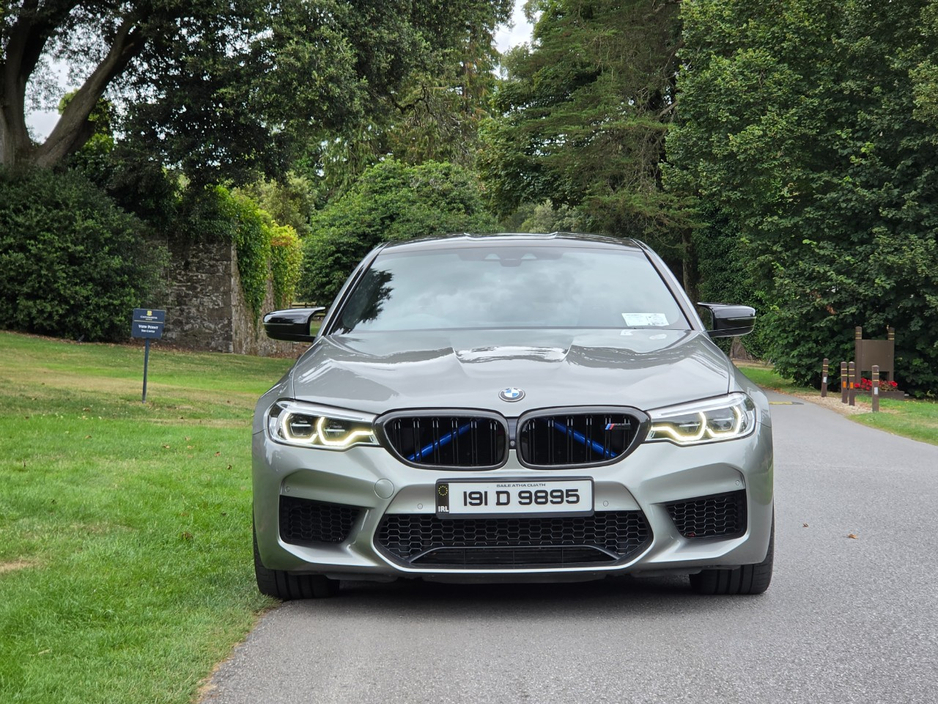 2019 BMW M5 4.5L Petrol For Sale Images